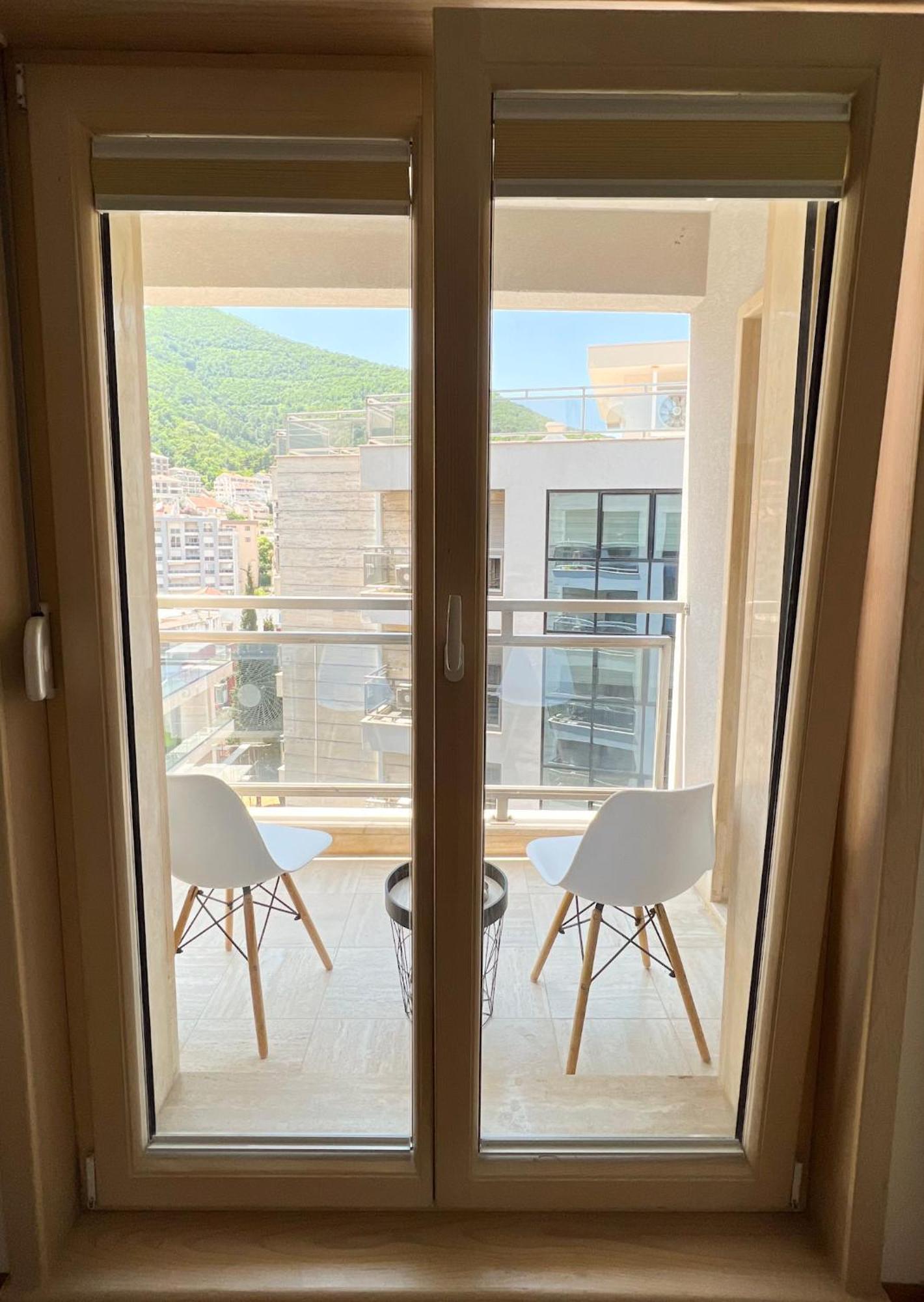 Four Views By The Sea Apartment Budva